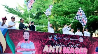 Andi Sudirman Lepas Puluhan Ribu Peserta Jalan Sehat Anti Mager HUT Sulsel