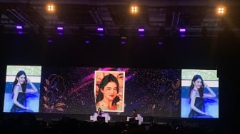 Han So Hee Latihan Setahun Demi Tampilkan Dance Memukau di Fan Meeting Jakarta