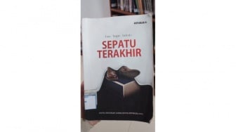 Sepatu Terakhir: Jejak Cinta Seorang Ayah yang Tak Pernah Usai
