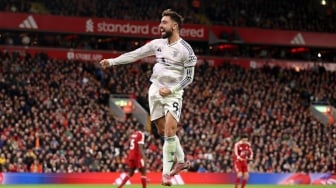 Bruno Fernandes Sebut Fans Liverpool Bantu Manchester United Menang di Anfield