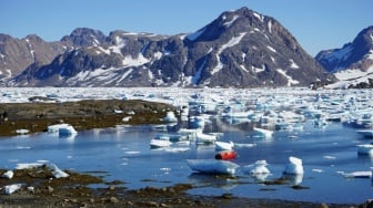 Greenland Menyusut, Pulau Raksasa yang Perlahan Bergeser