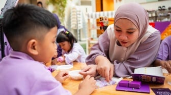 Ubah Waktu Ngemil Jadi "Mesin" Pembangun Ikatan Anak dan Orang Tua Yuk!