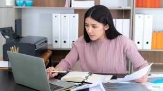 7 Cara ChatGPT Bantu Kamu Menghitung di Excel Tanpa Pusing Rumus
