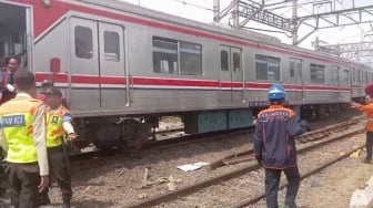 Ada Apa dengan Rel Rangkasbitung? KRL Tujuan Tanah Abang Anjlok di Lokasi Misterius