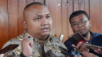 Nasib Anggota Bawaslu Serang yang Diduga Telantarkan Istri Siri dan Anak