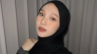 Julia Prastini Minta Maaf Selingkuh, Netizen: Isinya Kok Malah Takut Kehilangan Endorse?