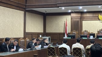 Advokat Junaedi Saibih Hingga Eks Direktur JakTv Didakwa Rintangi 3 Kasus Korupsi Besar