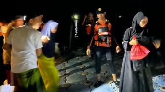 Kapal Angkut 90 Santri Mati Mesin di Tengah Laut Kepulauan Meranti