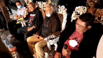 Mengenang Kedekatan Sang Maestro Dalang Ki Anom Suroto bersama Puspo Wardoyo