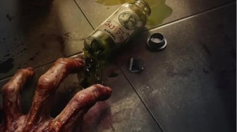 3 Fans Theory Tentang Film Abadi Nan Jaya, Zombie Bakal Jadi Wabah Nasional?