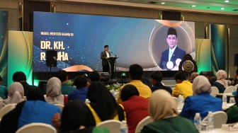 Buka Kongres PMMBN, Wamenag Ajak Mahasiswa Jadi Penjaga Moderasi dan Persatuan Bangsa