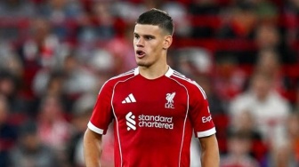 Liverpool Hancur Lebur, Eks MU Desak Arne Slot Usir Bek Rp887 M Ini