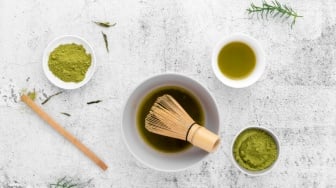 7 Matcha Powder Terbaik untuk Bikin Latte di Rumah: Rasa Lezat, Lebih Hemat