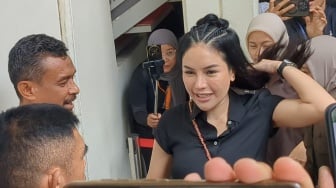 Nikita Mirzani Divonis 4 Tahun Penjara, Reaksinya di Luar Dugaan