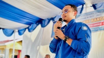 Viral Joget di Kapal Pinisi, Anggota DPRD M Rizki Rifai Akui Diundang: Kegiatan di Luar Jadwal Dinas