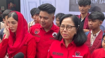 'Logikanya dari Mana?' DPR Pertanyakan Nasib Aktivis '98 Jika Soeharto Jadi Pahlawan Nasional