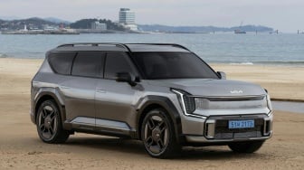 5 Mobil Listrik 7 Seater Terlaris 2025 di Indonesia yang Bisa Kamu Beli