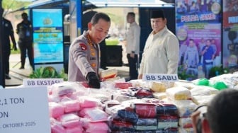 Prabowo Janji Hadir jika Ada Penggerebekan Pabrik Narkoba, Kapolri: Anggota Sangat Termotivasi!