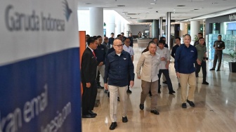 Jelang Nataru, Menhub Dudy Bahas Kebijakan dan Strategi Angkutan Udara Bersama Maskapai