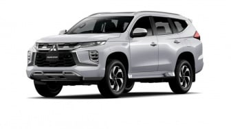 7 Rekomendasi Mobil Sekelas Pajero Harga Murah yang Gagah dan Nyaman