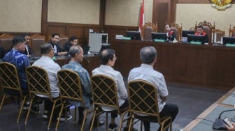 5 Orang Terdakwa Korupsi Gula Divonis 4 Tahun Penjara dan Denda Rp200 Juta