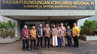 Sumber Air Pegunungan di Balik Produksi AMDK: Fakta Ilmiah dan Klarifikasi Publik