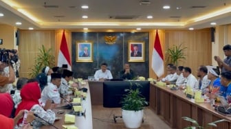 Istana Terima Aspirasi Guru Madrasah yang Ingin Diangkat jadi ASN, Keputusan Tunggu Respons Presiden