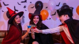 7 Lagu yang Cocok Masuk Playlist Halloween Party, dari Klasik sampai Kekinian