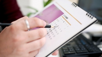 Apakah Hari Pahlawan 10 November Tanggal Merah? Cek Daftar Hari Libur Nasional di Sini