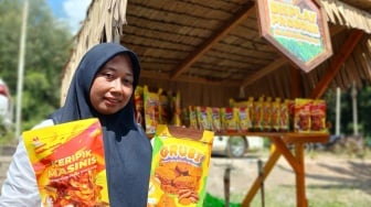 Ketika Perempuan Mengolah Manis Alam Menjadi Kehidupan