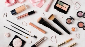 5 Merek Kosmetik Ramah Muslimah selain Wardah: Halal dan Aman untuk Kulit Sensitif