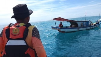 Nelayan Lampung Timur Hilang Misterius: Tim SAR Sisir Laut Cari Korban