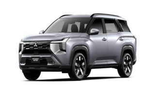 Apakah Mitsubishi Destinator Ada yang Manual? Simak Spesifikasi dan Harganya