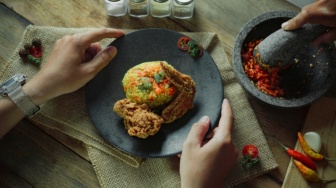 Lebih dari Sekadar Makanan: Bagaimana Kuliner Indonesia Membentuk Pengalaman Wisatawan?