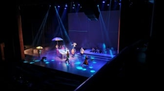 Pementasan Teater Indonesia Kita ke-44 Hadirkan Sindir Keras Si Punya Kuasa Lewat 'Pasien No.1'