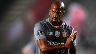 Legenda Juan Sebastian Veron: Penyihir Lapangan Tengah yang Bikin Sir Alex Naik Pitam