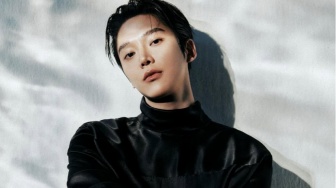 Daily OOTD Rowoon: 4 Padu Padan Gaya Chic untuk Look Cowok Kekinian!