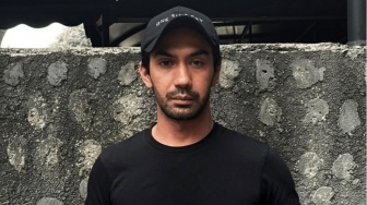 Reza Rahadian Ungkap Pandangan soal Figur Ayah: Penting, tapi Tak Butuh?