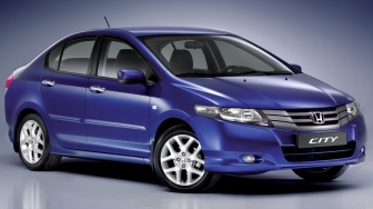 Rekomendasi Mobil Bekas di Bawah Rp 100 Juta yang Bikin Anti Minder