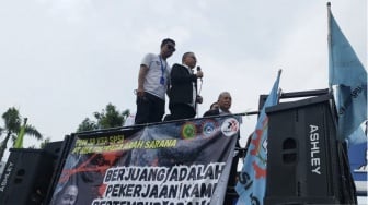 Video Dasco Turun Gunung Orasi di Depan Pabrik Michelin: Hentikan PHK Buruh