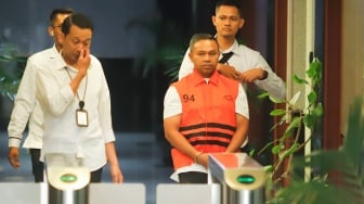 Gubernur Riau Ditangkap KPK di Kafe, Sempat Kabur saat Kena OTT