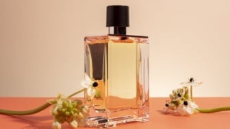 5 Parfum Aroma Teh untuk Wanita Kantoran, Wanginya Meninggalkan Jejak