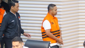 KPK Periksa 3 Pramusaji Rumah Dinas Gubernur Riau