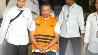 Gubernur Riau Diduga Pakai Uang Pemerasan untuk Jalan-Jalan ke Inggris dan Brasil