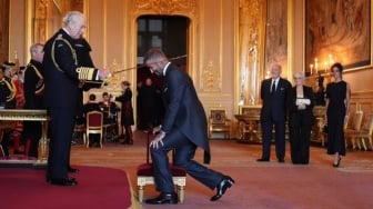 David Beckham Dianugerahi Gelar Kebangsawanan Sir dari Raja Charles III