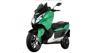 5 Motor Listrik untuk Keluarga Baru dengan Jok Besar dan Empuk