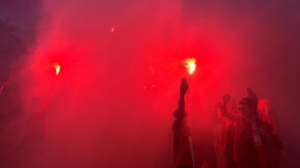 Aksi Buruh KASBI di DPR Bubar Usai Ditemui Aher, Janji Revisi UU Ketenagakerjaan