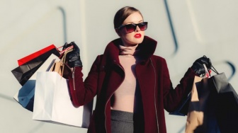 Ikut-Ikutan atau Beneran Suka? Fenomena Bandwagon Effect di Gaya Hidup Kita