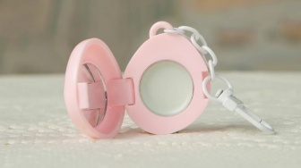 5 Rekomendasi Solid Perfume untuk Touch Up: Wangi Tahan Lama, Praktis buat Traveler