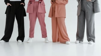Celana Ketinggalan Zaman yang Mengalahkan Legging, Kembali Bergaya!